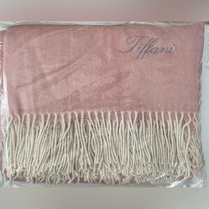 Mark & Graham ITALIAN WOVEN PINK THROW BLANKET w Tiffani embroidered